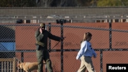 Jutro poslije pucnjave u Luistonu (Foto: REUTERS/Shannon Stapleton)