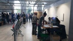 ከኤርትራ የተሰደደ ኤርትራዊ በሚላን ከተማ ስደተኞችን ይረዳል