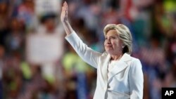 Demokratlar partiyasidan prezidentlik uchun nomzod Hillari Klinton, Filadelfiya, 28-iyul, 2016-yil.