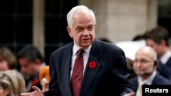 John McCallum, yang saat itu menjabat menteri imigrasi Kanada, berbicara di hadapan DPR Kanada di Parliament Hill, Ottawa, Ontario, 31 Oktober, 26 Januari 2019. McCallum dipecat sebagai Dubes Kanada untuk China.