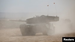 یکی از تانک‌های لئوپارد ارتش اسپانیا