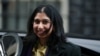 La ministre Suella Braverman arrive à Downing Street à Londres, en Grande-Bretagne, le 25 février 2020.
