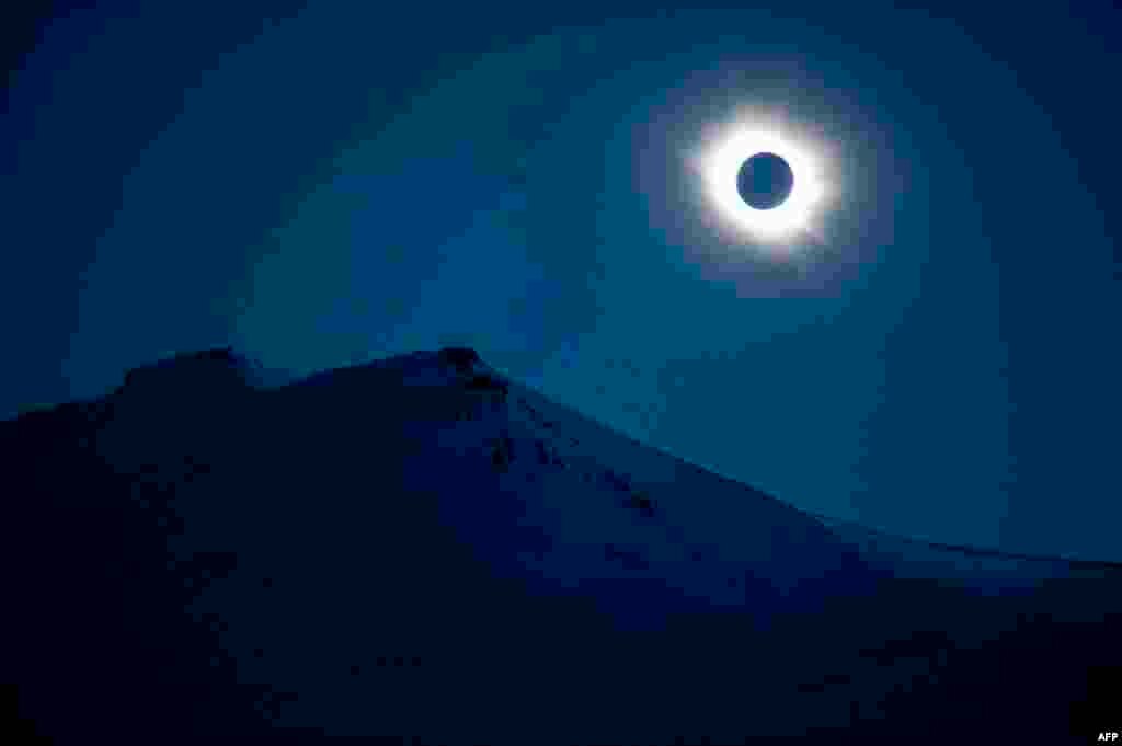 A total solar eclipse can be seen in Svalbard, Longyearbyen, Norway. A partial eclipse of varying degrees was visible, depending on weather conditions, across most of Europe, North Africa, northwest Asia and the Middle East, before finishing its show close at the North Pole.