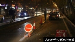 مأموران جمهوری اسلامی در ایست بازرسی ـ آرشیو