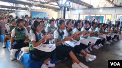 កម្រង​រូបភាព VOA៖ កម្ពុជា​ប្រារព្ធ​ខួប​លើកទី​៣០​ឆ្នាំ​នៃ​អនុសញ្ញា​ស្តីពី​សិទ្ធិ​កុមារ 