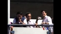 反政府示威者占领曼谷市区造成交通瘫痪