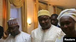Le président gambien Adama Barrow vu à Dakar, Sénégal, le 20 janvier 2017.
