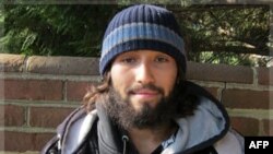 Ayblanuvchi - Oskar Ramiro Ortega-Xernandez. U prezidentdan nafratlangan, uni nasroniy deb bilmagan, deydi tergovchilar.