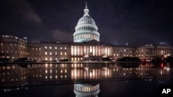 Foto Achiv: Capitol la nan Washington, 20 Desanm 2024. 