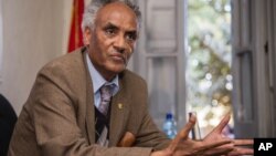 በየነ ጴጥሮስ 