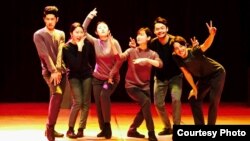 북한의 천재 피아노 연주자와 그의 여동생의 이야기를 다룬 뮤지컬 <붉은 피아니스트> 공연 장면.