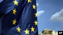 Uni Eropa akan menyerahkan dana talangan sebesar $48 miliar untuk membantu pemulihan stabilitas finansial empat bank Spanyol, Rabu (28/11).