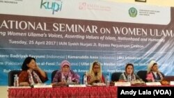 Islamic woman Scholars at International Seminar on Women Ulama 