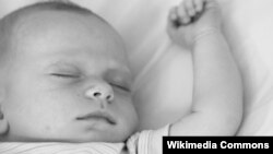 Periset Swedia mengatakan, tusuk jarum tampaknya mengurangi tangisan bayi yang menderita kolik (foto: ilustrasi).