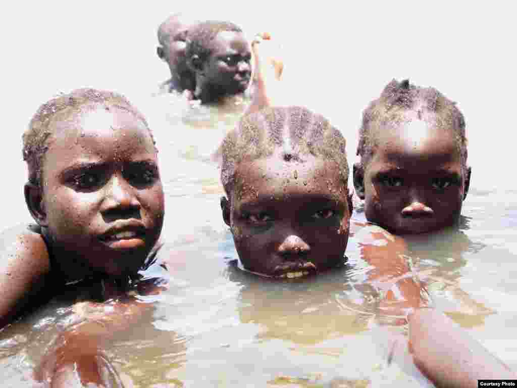 National Geographic Photo Camp, South Sudan, 2014 (Akuot Chol Mayak)