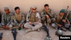 Hilmand viloyatida AQSh va Afg'oniston harbiylari mashqlardan keyin, 2017 