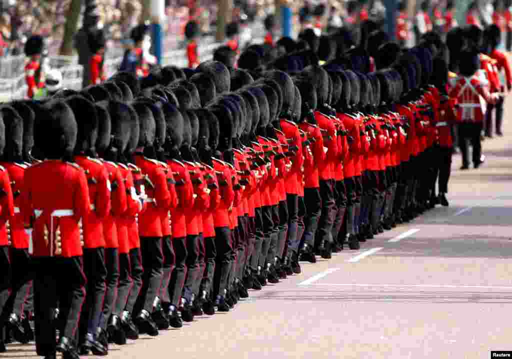 Members of the Household Division march for the annual Trooping the Colour Ceremony in London, June 9, 2018.