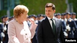 Merkel Zelenskiy