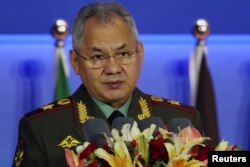 Menteri Pertahanan Rusia Sergei Shoigu berbicara di Beijing Xiangshan Forum di Beijing, China, 30 Oktober 2023. (Foto: REUTERS/Florence Lo)