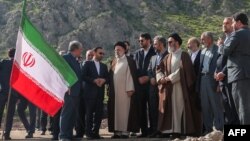 Eron Prezidenti Ibrohim Raisiy to'g'on ochilishi marosimida, Eron-Ozarbayjon chegarasi, 19-may, 2024.