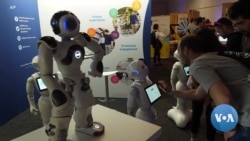 Scientists Teach Robots to Use Experience to Perform Better