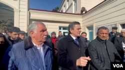 Azərbaycan Xalq Cəbhəsi Partiyasının sədri Əli Kərimlinin ictimai əsaslarla mühafizəçisi Niyaməddin Əhmədovun cinayət işi üzrə məhkəmə prosesində