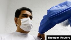 베네수엘라 니콜라스 마두로 대통령이 6일 러시아 '스푸트니크 V' 백신을 접종했다. 