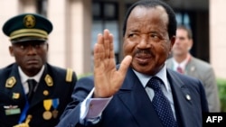 Le président camerounais Paul Biya au siège de l'UE à Bruxelles, le 3 avril 2014.