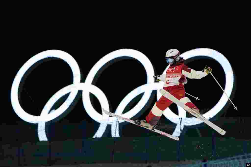 Japan&#39;s Kisara Sumiyoshi trains for the women&#39;s freestyle moguls skiing competition Feb. 1, 2022, in Zhangjiakou, China.