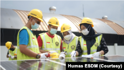 Peserta Gerakan Inisiatif Listrik Tenaga Surya di Pusat Pengembangan SDM Ketenagalistrikan EBTKE KESDM. (Foto: Courtesy/Humas ESDM)
