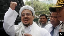 Rizieq Shihab, pemimpin Front Pembela Islam (FPI). (Foto: AP)
