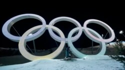 时事大家谈：人造雪、国宴桌、维族火炬手：冬奥表象与现实落差有多大？