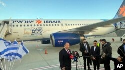 나프탈리 베네트 이스라엘 총리가 14일 바레인을 방문했다. 이스라엘 총리의 바레인 방문은 이번이 처음이다.
