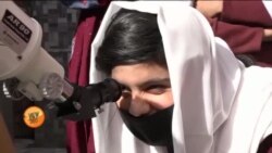 بچوں کو خلا کی 'سیر' کرانے والی لاہور کی یمنیٰ