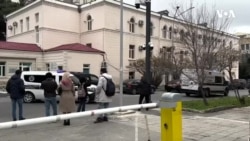 Məhkəmə “Meydan TV” jurnalistlərini həbsdə saxladı