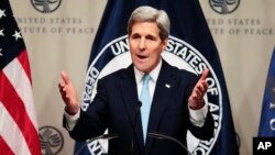 Secretary of State Kerry speaks at The United States Institute of Peace on U.S. strategy in Syria and the Middle East just before heading back to Vienna for more talks on how to resolve the crisis, Nov. 12, 2015.