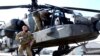 “최신형 아파치 헬기 한반도 실전배치”