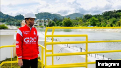 Presiden Jokowi meresmikan dua Pembangkit Listrik Tenaga Air PLTA PT Poso Energy di Poso dan PLTA PT Malea Energy di Kabupaten Tana Toraja, Sulawesi Selatan, 25 Februari 2022. (IG/@jokowi)