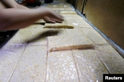 Karena harganya yang relatif lebih mahal, minat industri tempe dan tahu Indonesia pada kedelai IP masih sangat kecil (ilustrasi).