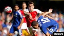 Arsenal et Chelsea, les rivaux de toujours lors du match les opposant en septembre 2015.