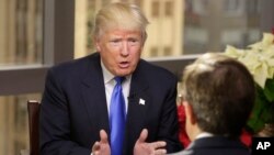 Presiden terpilih AS Donald Trump dalam wawancara dengan TV Fox News hari Minggu (11/12).