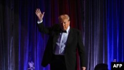 도널드 트럼프 전 미국 대통령이 지난 9일 뉴욕 공화당 만찬에 참석하고 있다.