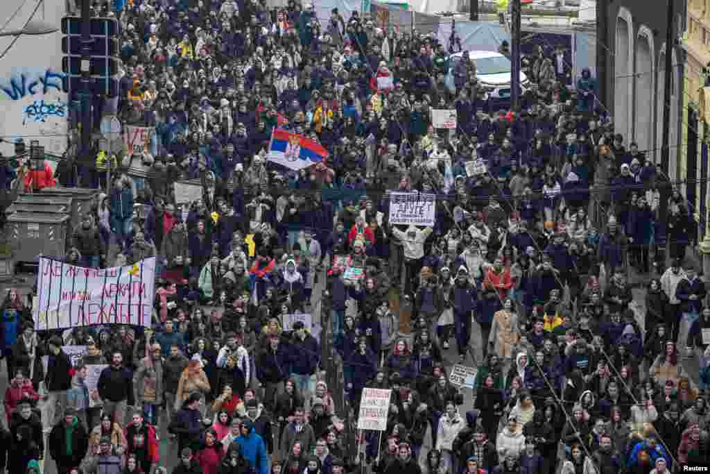 Protest u Beogradu (REUTERS/Marko Djurica)