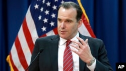 Utusan khusus Presiden Amerika pada Koalisi Global Mengalahkan ISIS, Brett McGurk (foto: dok). 