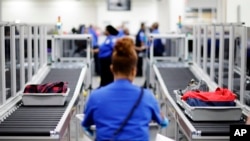 Mkaguzi wa usalama katika uwanja wa ndege wa Atlanta Marekani.