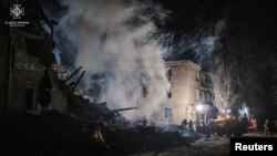 สภาพความเสียหายของการโจมตีทางอากาศของรัสเซียในโนโวห์โรดิฟกา เขตปกครองดอแนตสก์ ยูเครน