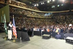 Pakistani Prime Minister Imran Khan addresses Pakistani Americans at Capital One Arena in Washington, July 21, 2019. (Source - Prime Minster Khan's press service)