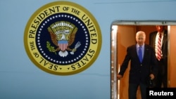 Biden dolazi na samit G7 u Italiji.