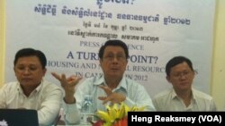 ប្រធាន​សមាគម​សិទ្ធិ​មនុស្ស​អាដហុក លោក​ធន សារ៉ាយ​