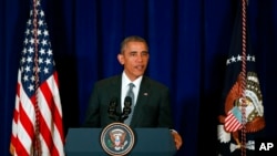 2015年11月22日在马来西亚吉隆坡新闻发布会上美国总统奥巴马就恐怖主义对媒体讲话。